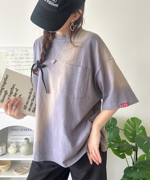 《JaVaジャバコラボ》唯一無二のヴィンテージ感。オーバーサイズシルエットのスプレーダイポケットTシャツ（半袖） jv1020359