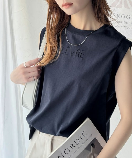春夏コーデの主役！シルケット胸元刺繍サイド裾スリット入りノースリーブカットソー ce1020199