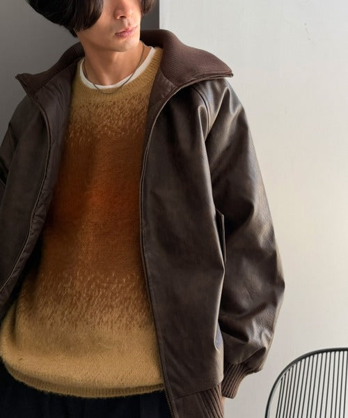 《JaVaジャバコラボ》洗練されたカラーリングにひと目で惹かれる。グラデーションボーダー柄クルーネックニット jo1150108