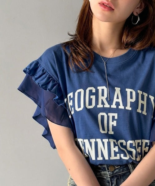 【mily bilet】可愛さふわり2倍増し！ ダブルフリル袖カレッジライクロゴゆるTシャツ mi1329036