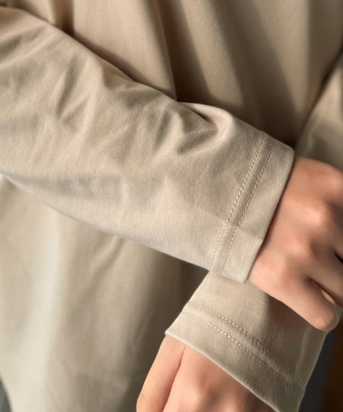 品よく、楽ちん。大人の余裕が漂う。シルケット素材 レイヤード ラウンドヘム 長袖 ロンTEE ce1020296