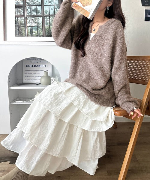 ゆったりふんわり♪シャギーで華やぐ旬顔へ。袖ボタン付きキーネックニット ce1410015