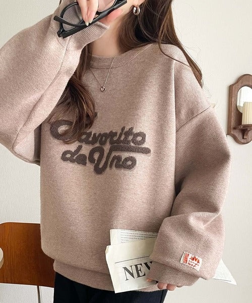 《JaVaジャバコラボ》後ろタックで作る旬シルエット♪サガラ刺繍風ロゴコクーンニット jv1050313