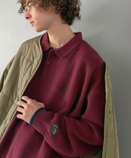 《JaVaジャバコラボ》ラフなのに、きちんと映える。配色スウェットライク胸刺繍入りポロ襟ニット（オーバーサイズ） jo1250005