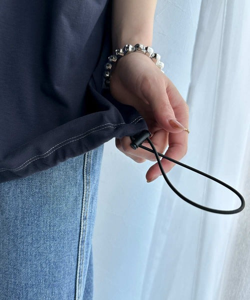毎日のスタイルを楽しく彩る。前後2way裾ドロストフルーツグラフィックTシャツ ce1050269