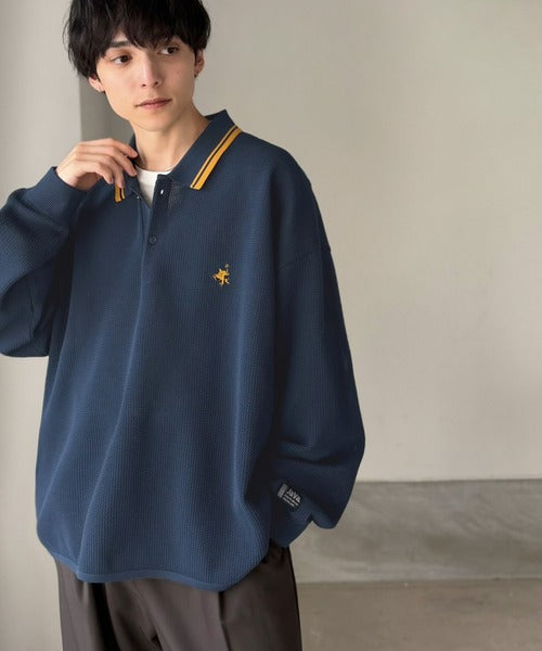 《JaVaジャバコラボ》ベーシック以上、主張しすぎない存在感。胸刺繍入り襟ライン配色ニットポロシャツ（長袖） jo1250008