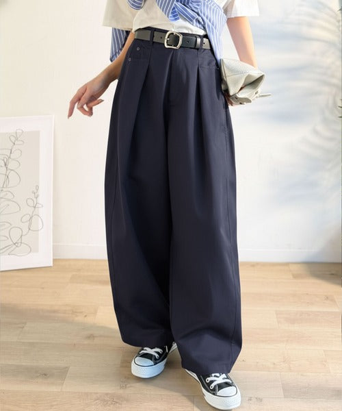 《JaVaジャバコラボ》 トレンド感たっぷりの最旬シルエット。タックバレルレッグパンツ jv1070220