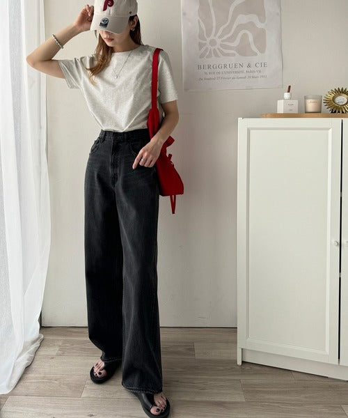 【sustaina+】シンプルなのに格上げ感抜群。オーガニックコットン100%前後2wayロゴ刺繍＆フロッキーTシャツ(半袖) ce1260399