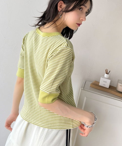 大人可愛いの新定番。袖リンガーボートネック胸刺繍ボーダーTシャツ（半袖） ce1260419