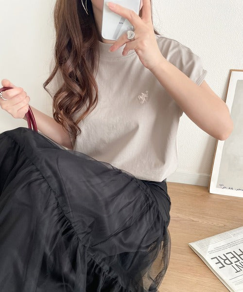 大人女子の上品ベーシック。綿100％シルケットモックネックフレンチTシャツ(刺繍) ce1260395