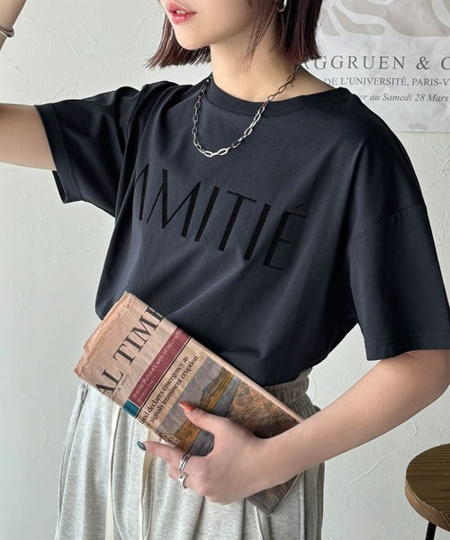 ワンランク上の大人シンプルベーシック。シルケット加工フロッキープリントTシャツ（半袖） ce1020202