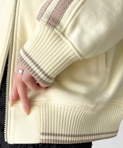 【mily bilet】配色スタンドネックがスポーティー。フロントボタン2way胸刺繍サイドレースダブルジップアップブルゾン mi1329016
