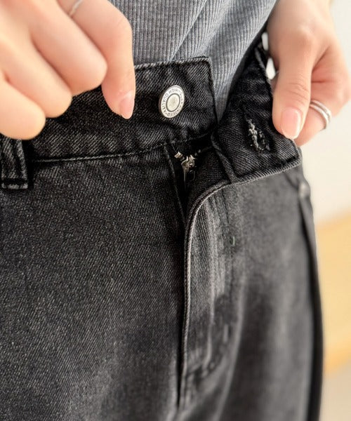 《JaVaジャバコラボ》頑張らない日の“正解ボトム”。フロントタックハイウエストコクーンデニムパンツ jv1400007
