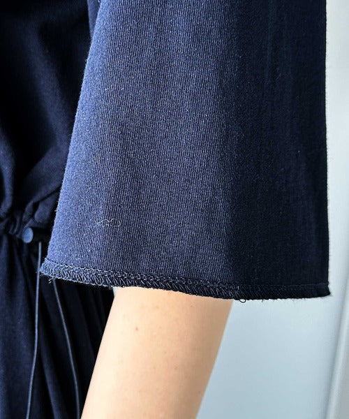 女性らしさを引き立てるデザインが魅力。胸刺繍ドロストティアードワンピース ce1260391