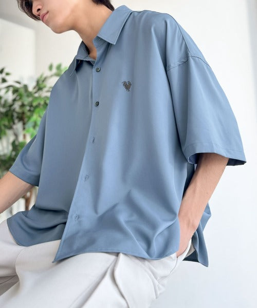 《JaVaジャバコラボ》【接触冷感機能付き】触れた瞬間ひんやり心地よく、今どきな抜け感を演出。とろみドレープオーバーサイズシャツ jo1320018