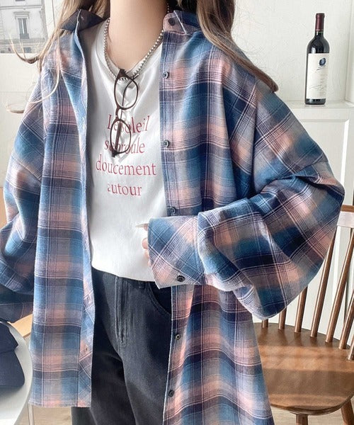 トレンド感たっぷり、ゆったりとしたシルエットで大人の抜け感を演出。微起毛オーバーサイズチェックシャツ ce1010567