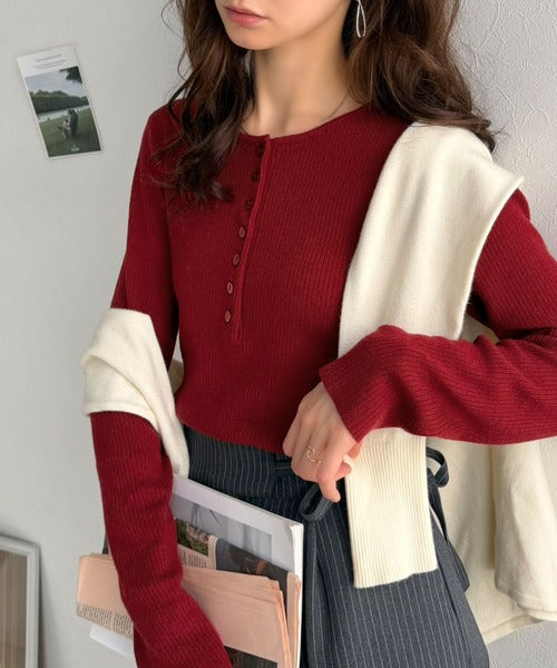 フィット感でフェミニンさを演出◎ヘンリーネックリブニット（長袖） ce1020391