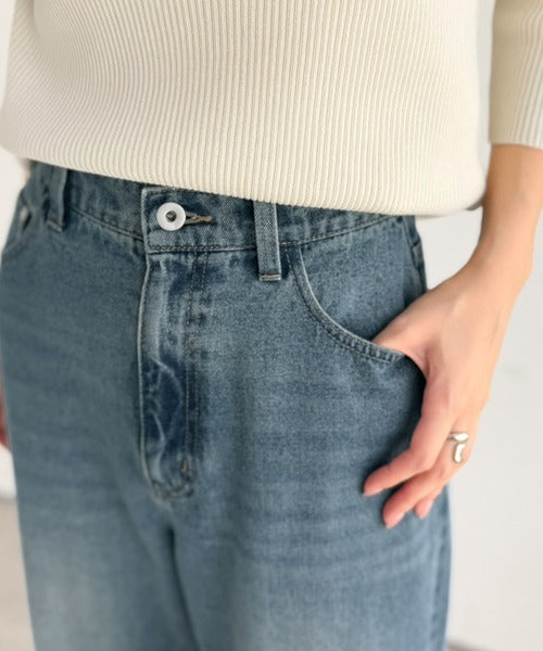 「なんか痩せた？」を引き出す！見違えるシルエット。セミフレアバギーデニムパンツ ce1070248