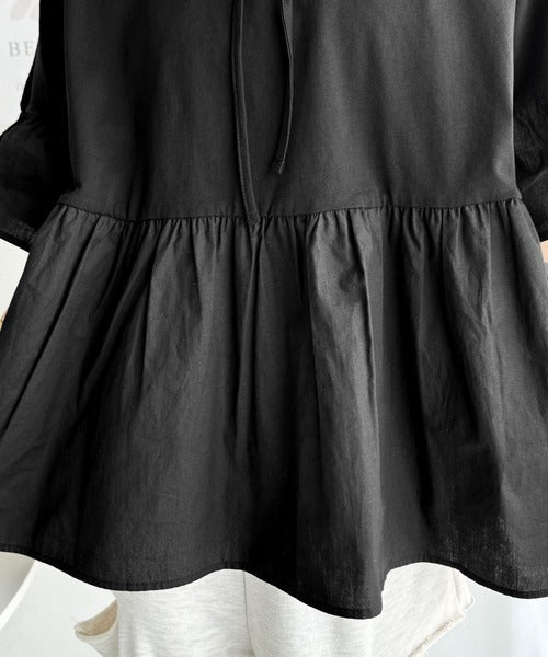 Tシャツより上品に、ブラウスより気軽に。綿100％前後2WAYシルケット加工布帛コンビリボンペプラムトップス(半袖) ce1260383
