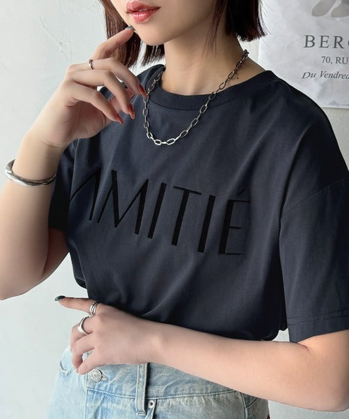ワンランク上の大人シンプルベーシック。シルケット加工フロッキープリントTシャツ（半袖） ce1020202