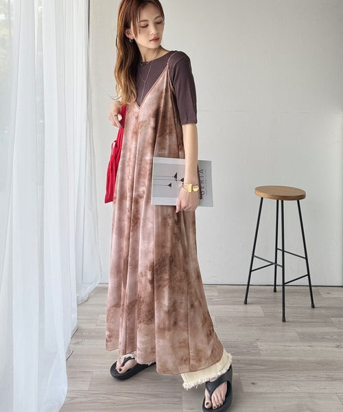 そよ風シフォン♪ふわり柔らかシルエットで“涼”を着回す。前後2wayチュールレイヤードロングキャミワンピース（ブラック＆マーブル柄） ce1240090