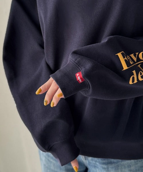 《Javaジャバコラボ》抜け感纏い、センスで遊ぶ。ロゴ袖刺繍＆グラフィック裏起毛プルオーバー jv1050328