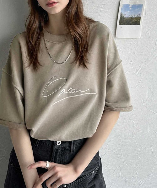 《JaVaジャバコラボ》大胆ロゴで魅せる。前後2way裏毛胸元PAEANロゴ半袖Tシャツ jv1260422