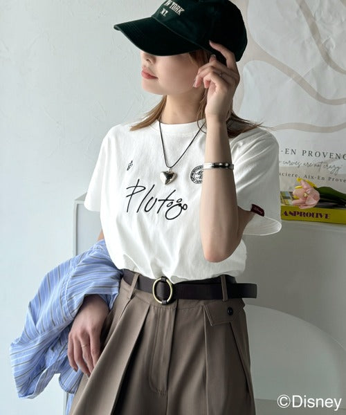 大人女子必見！　綿100％「ディズニー」サイン風刺繍Tシャツ（半袖） ce1330037