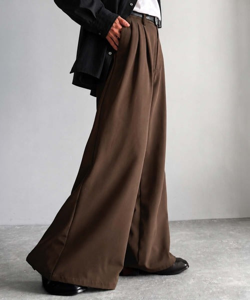 「美しさはタックから。」3タックY2Kスーパーワードスラックス／Three-Tuck Y2K Super Wide Trousers co1150005