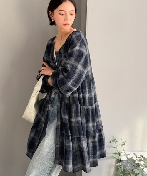 【Classical Evon】華やかさと体型カバーを両立する、着回し抜群な1枚。前後2wayパナマ風ティアードチュニック（長袖） ev1010591