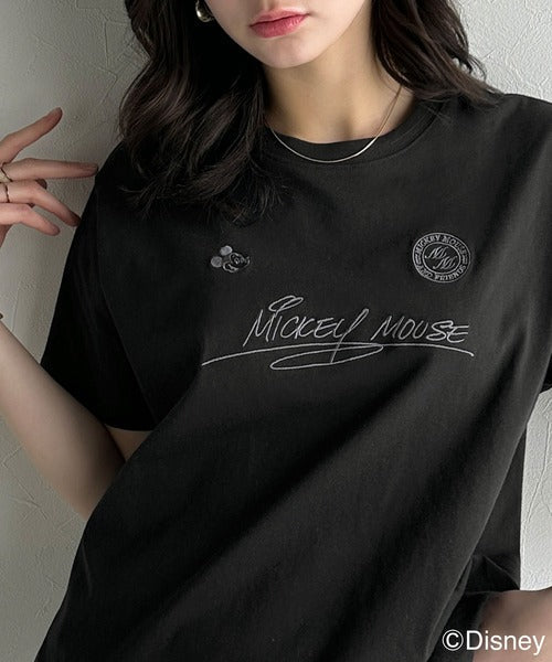大人女子必見！　綿100％「ディズニー」サイン風刺繍Tシャツ（半袖） ce1330037