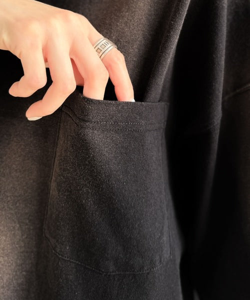 《JaVaジャバコラボ》唯一無二のヴィンテージ感。オーバーサイズシルエットのスプレーダイポケットTシャツ（半袖） jv1020359