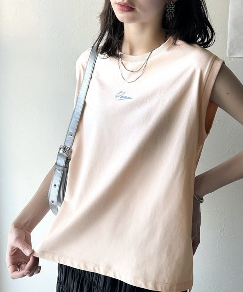 接触冷感♪大人カジュアルを格上げ！胸元ワンポイント刺繍ノースリーブトップ ce1050275