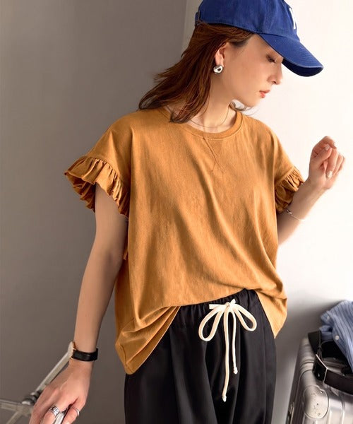 《JaVaジャバコラボ》着るだけで主役級。綿100％バック箔プリント袖フリルTシャツ（半袖） jv1330104