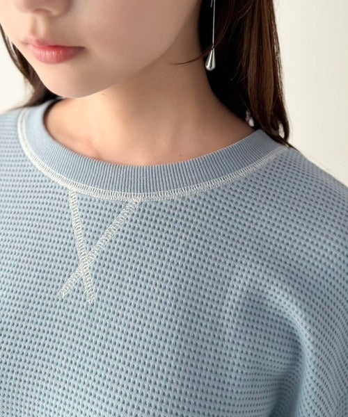 《JaVaジャバコラボ》袖からときめく、大人のカジュアル。袖フリルワッフルプルオーバー jv1010688