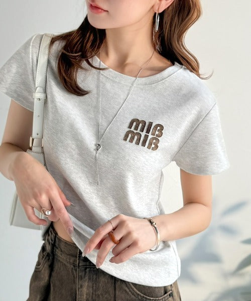 【mily bilet】スタイルよく、着心地いい。絶対使えるシンプルT♪ワッペンコンパクトTシャツ（半袖） mi1329084