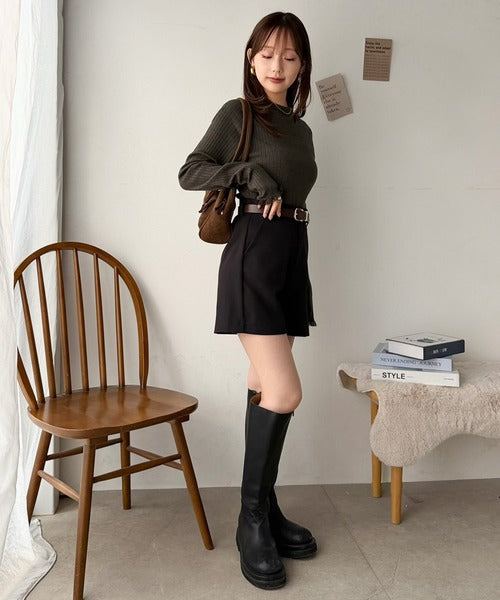 甘さは袖口に、大人可愛いさはさりげなく。配色ラグラン袖シアーフリル使いリブニットトップス ce1380019