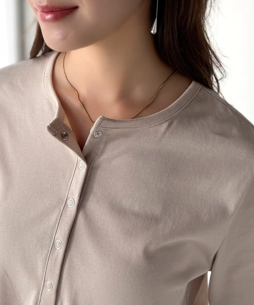 シンプルだからこそ、こだわりたい。シルケット加工ドット釦ヘンリーTシャツ（長袖） ce1020314