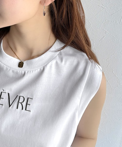 春夏コーデの主役！シルケット胸元刺繍サイド裾スリット入りノースリーブカットソー ce1020199