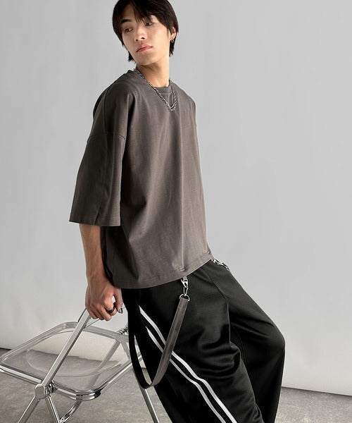 Belt Design Transformable Cropped T-Shirt／脱着式ベルトデザインショート丈Tシャツ co1150015