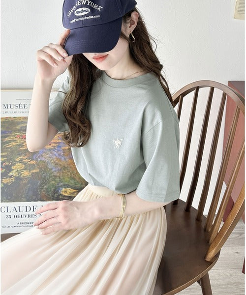 《Javaジャバコラボ》【sustaina+】大人の上級シンプル。滑らか綿100％ワンポイント刺繍Tシャツ jv1260113