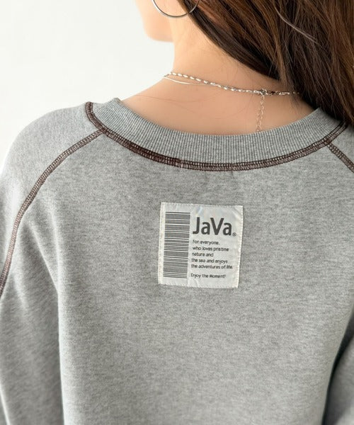 《JaVaジャバコラボ》配色ステッチが映える◎裏起毛ガゼット＆袖刺繍プルオーバー jv1050391