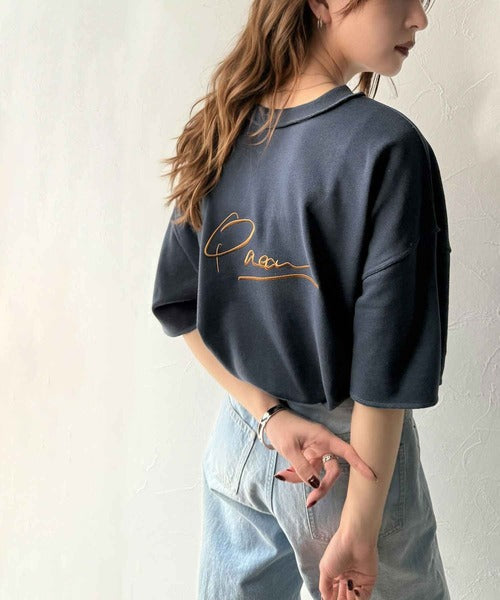 《JaVaジャバコラボ》大胆ロゴで魅せる。前後2way裏毛胸元PAEANロゴ半袖Tシャツ jv1260422