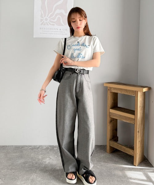 【mily bilet】着るだけでオシャレ感！ロゴプレート付きカラーフレンチコード刺繍Tシャツ(半袖) mi1329015