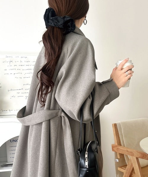 クラシカルな私に出会う…！冬の装いを品よく。金ボタンメルトンダブルステンカラーコート（ロング丈） ce1265111