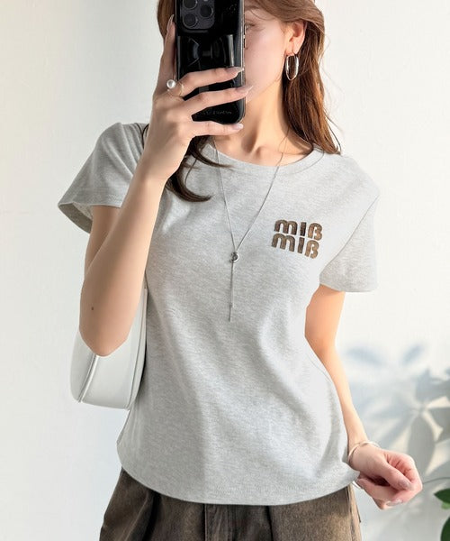 【mily bilet】スタイルよく、着心地いい。絶対使えるシンプルT♪ワッペンコンパクトTシャツ（半袖） mi1329084