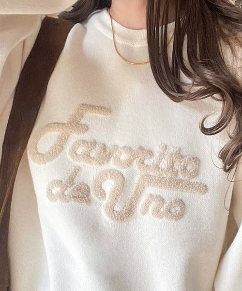 《JaVaジャバコラボ》後ろタックで作る旬シルエット♪サガラ刺繍風ロゴコクーンニット jv1050313