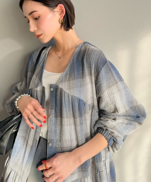 【Classical Evon】華やかさと体型カバーを両立する、着回し抜群な1枚。前後2wayパナマ風ティアードチュニック（長袖） ev1010591