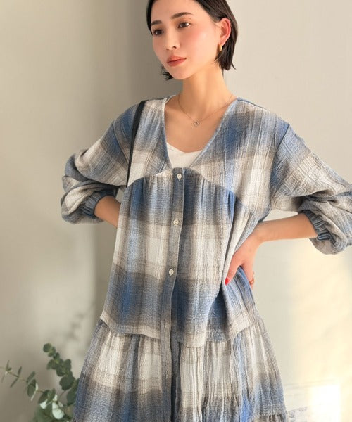 【Classical Evon】華やかさと体型カバーを両立する、着回し抜群な1枚。前後2wayパナマ風ティアードチュニック（長袖） ev1010591