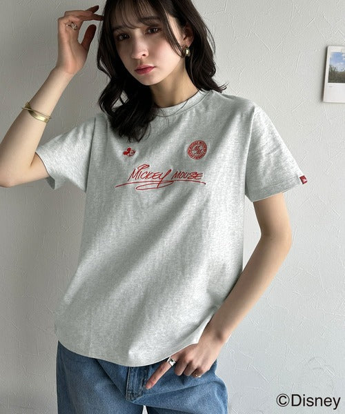 大人女子必見！　綿100％「ディズニー」サイン風刺繍Tシャツ（半袖） ce1330037